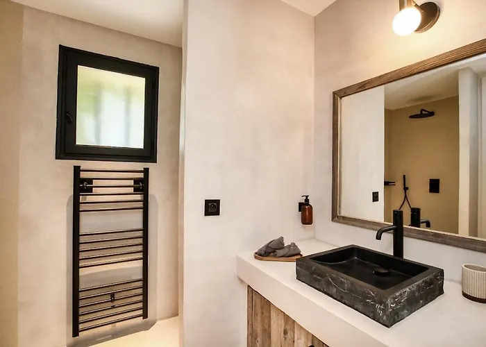 Luxury La Pinede In
