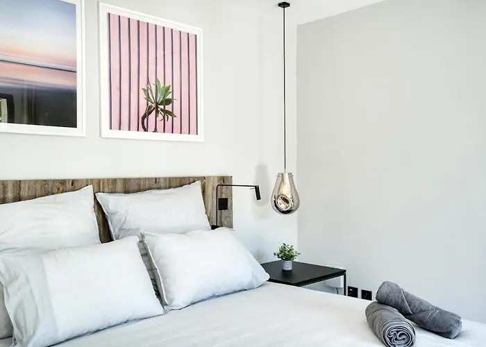 Luxury La Pinede In Διαμέρισμα *