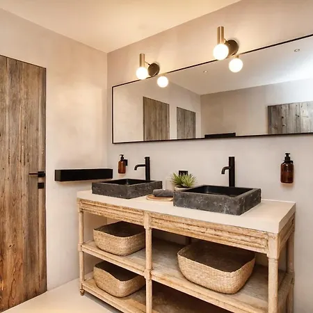 Luxury La Pinede In Apartamento *