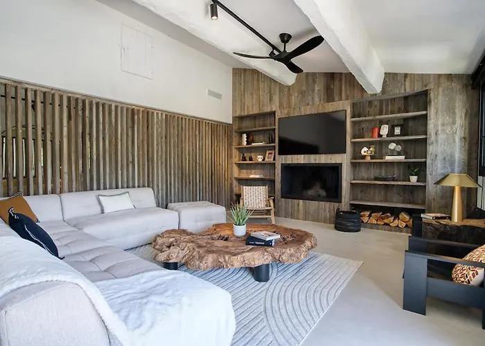 Luxury La Pinede In Lägenhet *